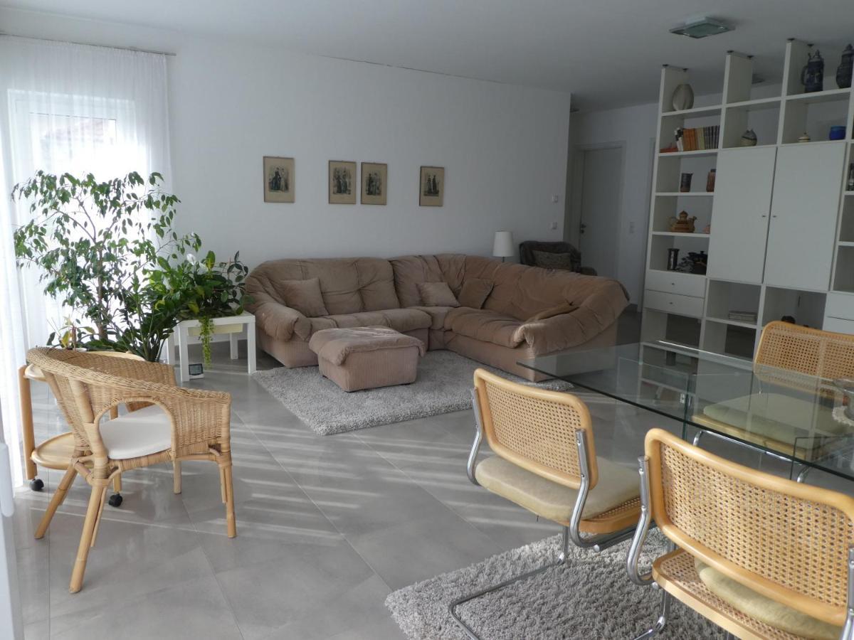 Grosszuegige,Zetrumsnahe Wohnung Drezda Kültér fotó