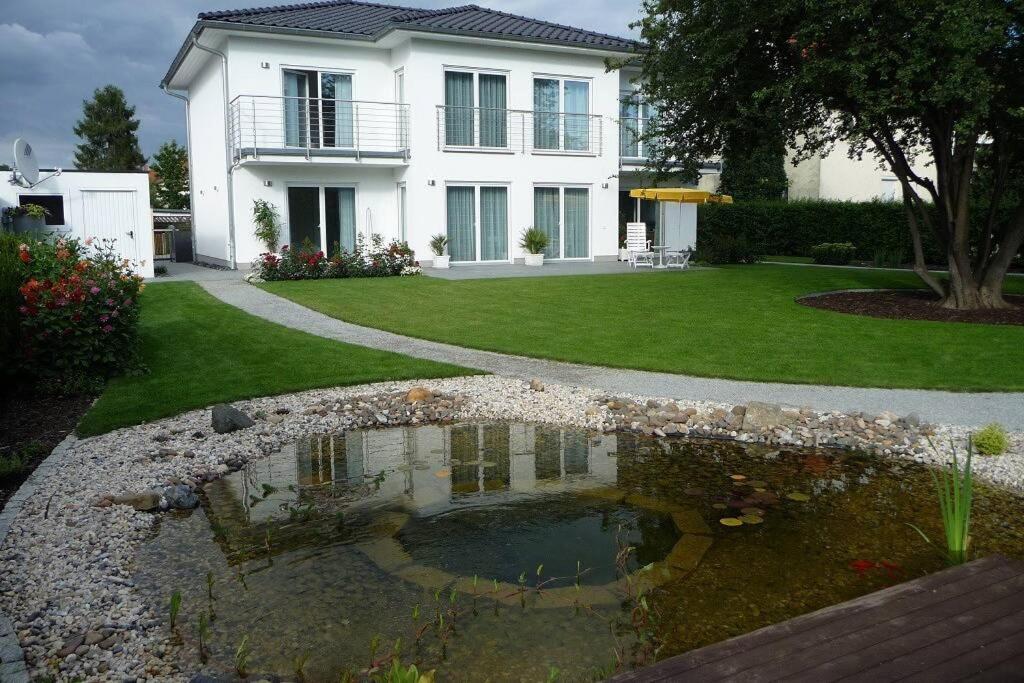 Grosszuegige,Zetrumsnahe Wohnung Drezda Kültér fotó